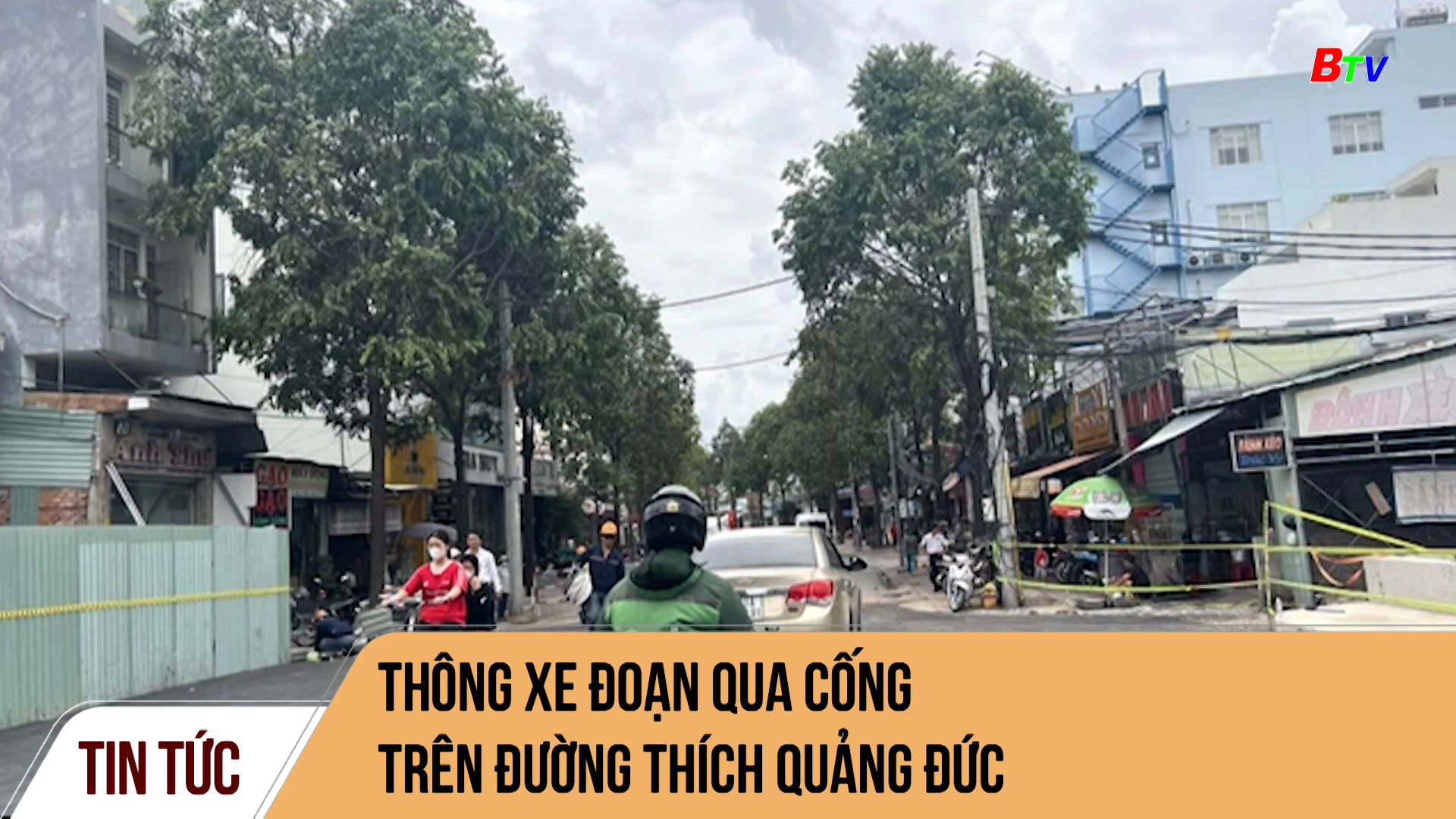 Thông xe đoạn qua cống trên đường Thích Quảng Đức